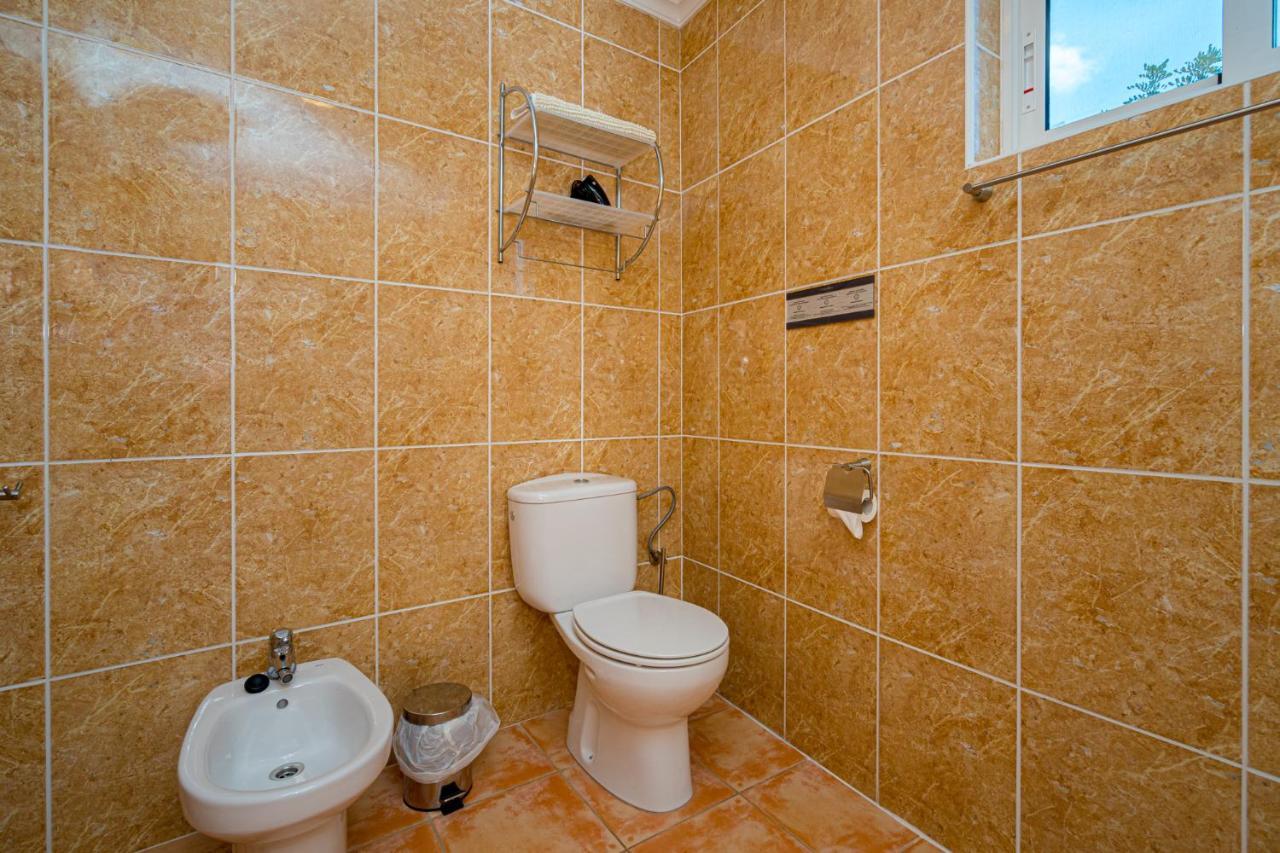 Finca Bilou Aigues Bagian luar foto