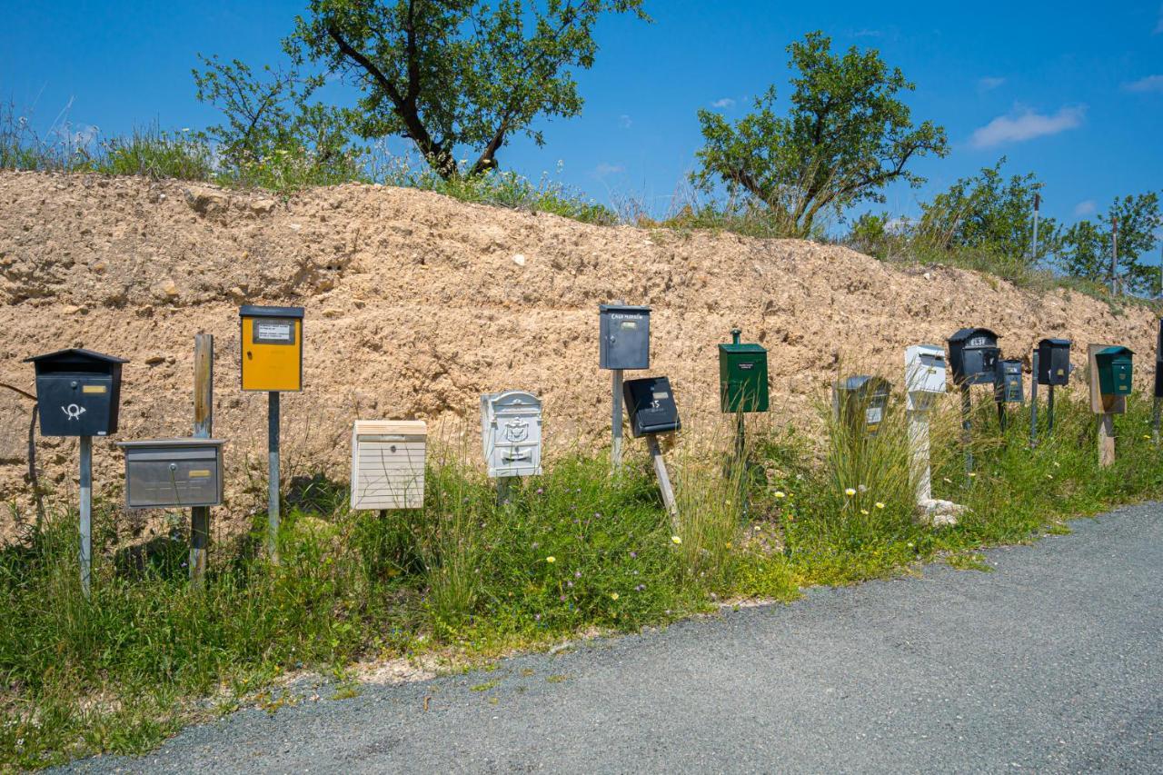 Finca Bilou Aigues Bagian luar foto