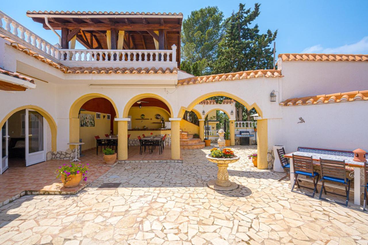 Finca Bilou Aigues Bagian luar foto